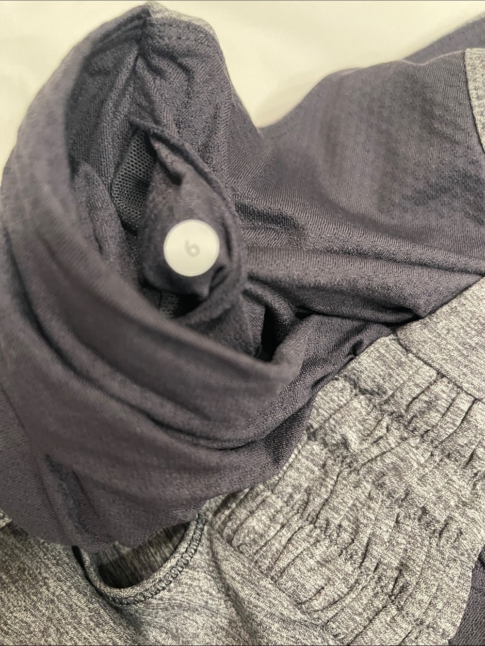 lululemon - Picture 4 of 4